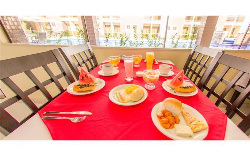 Hotel Safira 4*